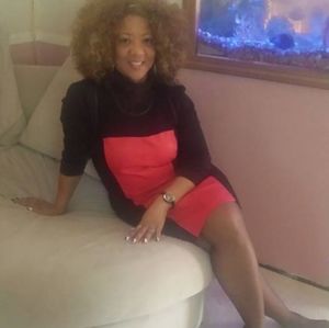 Meet your Posher, Karin